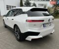 Белый БМВ iX, объемом двигателя 0 л и пробегом 40 тыс. км за 48500 $, фото 8 на Automoto.ua