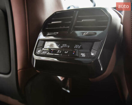 Белый БМВ iX, объемом двигателя 0 л и пробегом 22 тыс. км за 69400 $, фото 20 на Automoto.ua