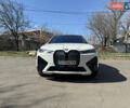 Белый БМВ iX, объемом двигателя 0 л и пробегом 35 тыс. км за 56500 $, фото 1 на Automoto.ua