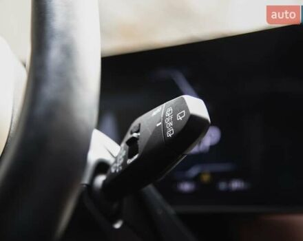 Белый БМВ iX, объемом двигателя 0 л и пробегом 22 тыс. км за 69400 $, фото 63 на Automoto.ua