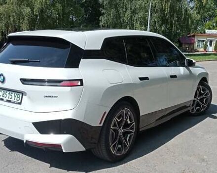 Белый БМВ iX, объемом двигателя 0 л и пробегом 58 тыс. км за 67000 $, фото 4 на Automoto.ua