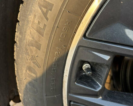 Белый БМВ iX, объемом двигателя 0 л и пробегом 57 тыс. км за 56700 $, фото 13 на Automoto.ua