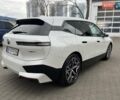 Белый БМВ iX, объемом двигателя 0 л и пробегом 40 тыс. км за 48500 $, фото 6 на Automoto.ua