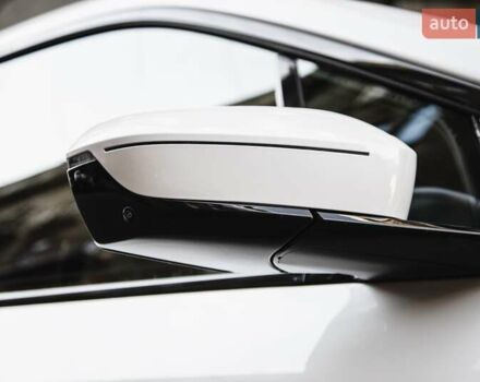 Белый БМВ iX, объемом двигателя 0 л и пробегом 22 тыс. км за 69400 $, фото 6 на Automoto.ua