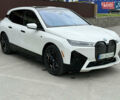 Белый БМВ iX, объемом двигателя 0 л и пробегом 34 тыс. км за 67400 $, фото 3 на Automoto.ua