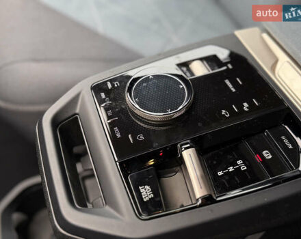 Белый БМВ iX, объемом двигателя 0 л и пробегом 10 тыс. км за 63000 $, фото 25 на Automoto.ua