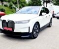 Белый БМВ iX, объемом двигателя 0 л и пробегом 55 тыс. км за 61500 $, фото 3 на Automoto.ua