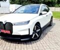 Белый БМВ iX, объемом двигателя 0 л и пробегом 55 тыс. км за 61500 $, фото 111 на Automoto.ua