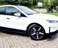 Белый БМВ iX, объемом двигателя 0 л и пробегом 55 тыс. км за 61500 $, фото 119 на Automoto.ua