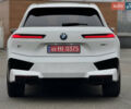 Белый БМВ iX, объемом двигателя 0 л и пробегом 32 тыс. км за 48900 $, фото 11 на Automoto.ua