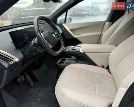 Белый БМВ iX, объемом двигателя 0 л и пробегом 5 тыс. км за 63000 $, фото 16 на Automoto.ua