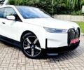 Белый БМВ iX, объемом двигателя 0 л и пробегом 55 тыс. км за 61500 $, фото 117 на Automoto.ua