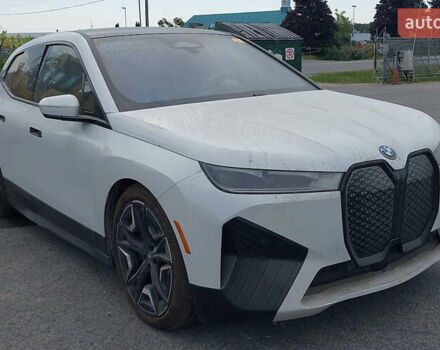 Белый БМВ iX, объемом двигателя 0 л и пробегом 11 тыс. км за 47900 $, фото 3 на Automoto.ua