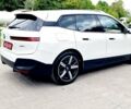 Белый БМВ iX, объемом двигателя 0 л и пробегом 55 тыс. км за 59999 $, фото 23 на Automoto.ua