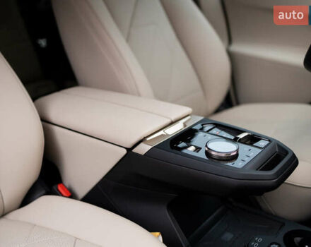 Білий БМВ iX, об'ємом двигуна 0 л та пробігом 3 тис. км за 61000 $, фото 20 на Automoto.ua