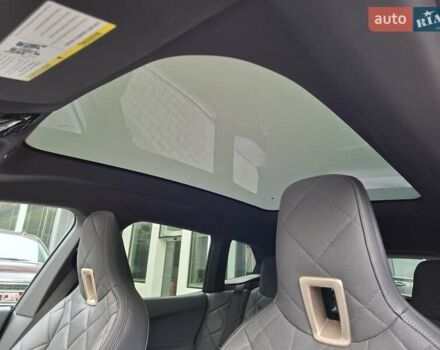 Белый БМВ iX, объемом двигателя 0 л и пробегом 8 тыс. км за 63900 $, фото 15 на Automoto.ua