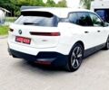 Белый БМВ iX, объемом двигателя 0 л и пробегом 55 тыс. км за 59999 $, фото 25 на Automoto.ua