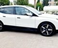 Белый БМВ iX, объемом двигателя 0 л и пробегом 55 тыс. км за 61500 $, фото 15 на Automoto.ua