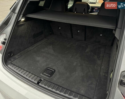 Белый БМВ iX, объемом двигателя 0 л и пробегом 32 тыс. км за 48900 $, фото 44 на Automoto.ua