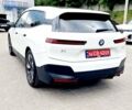Белый БМВ iX, объемом двигателя 0 л и пробегом 55 тыс. км за 61500 $, фото 31 на Automoto.ua