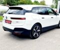 Белый БМВ iX, объемом двигателя 0 л и пробегом 55 тыс. км за 61500 $, фото 24 на Automoto.ua