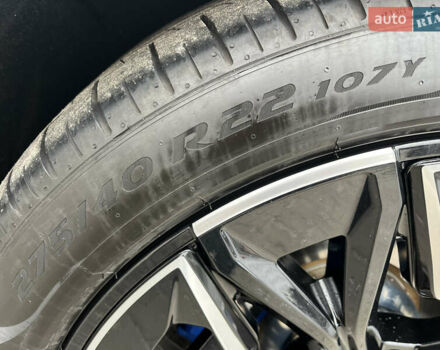 Белый БМВ iX, объемом двигателя 0 л и пробегом 19 тыс. км за 80000 $, фото 21 на Automoto.ua
