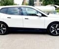Белый БМВ iX, объемом двигателя 0 л и пробегом 55 тыс. км за 61500 $, фото 17 на Automoto.ua