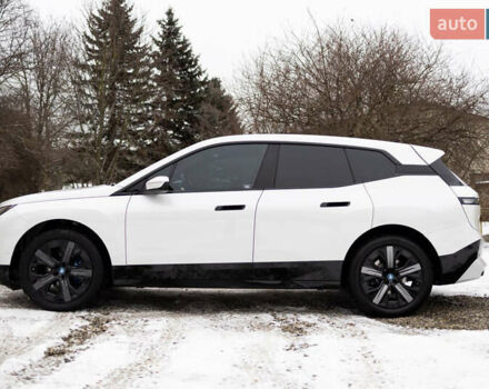 Білий БМВ iX, об'ємом двигуна 0 л та пробігом 3 тис. км за 61000 $, фото 14 на Automoto.ua