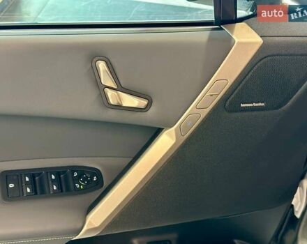 Белый БМВ iX, объемом двигателя 0 л и пробегом 43 тыс. км за 55000 $, фото 14 на Automoto.ua