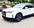 Белый БМВ iX, объемом двигателя 0 л и пробегом 55 тыс. км за 61500 $, фото 1 на Automoto.ua