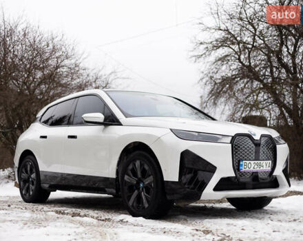 Білий БМВ iX, об'ємом двигуна 0 л та пробігом 3 тис. км за 61000 $, фото 1 на Automoto.ua