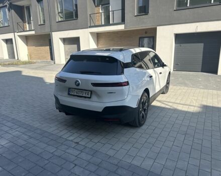 Білий БМВ iX, об'ємом двигуна 0 л та пробігом 2 тис. км за 61000 $, фото 7 на Automoto.ua