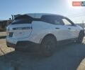 Белый БМВ iX, объемом двигателя 0 л и пробегом 19 тыс. км за 20000 $, фото 2 на Automoto.ua