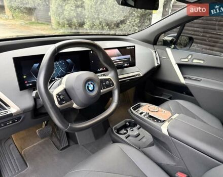 Чорний БМВ iX, об'ємом двигуна 0 л та пробігом 84 тис. км за 48500 $, фото 56 на Automoto.ua