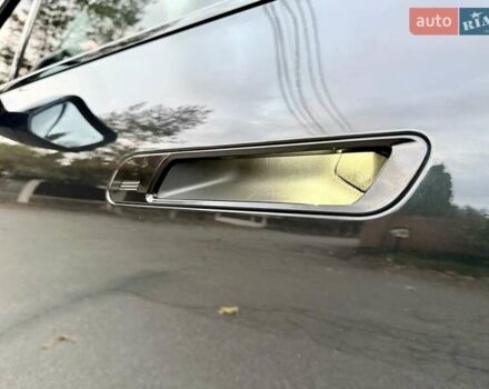 Чорний БМВ iX, об'ємом двигуна 0 л та пробігом 84 тис. км за 48500 $, фото 85 на Automoto.ua