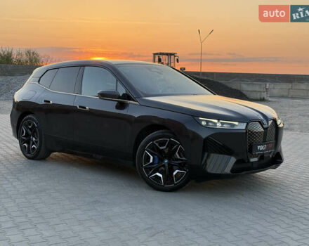 Черный БМВ iX, объемом двигателя 0 л и пробегом 64 тыс. км за 45000 $, фото 9 на Automoto.ua
