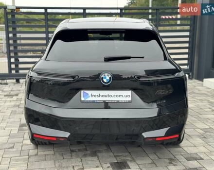 Черный БМВ iX, объемом двигателя 0 л и пробегом 37 тыс. км за 77900 $, фото 11 на Automoto.ua