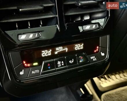 Чорний БМВ iX, об'ємом двигуна 0 л та пробігом 84 тис. км за 48500 $, фото 66 на Automoto.ua
