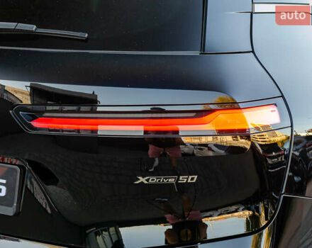 Черный БМВ iX, объемом двигателя 0 л и пробегом 29 тыс. км за 75000 $, фото 14 на Automoto.ua