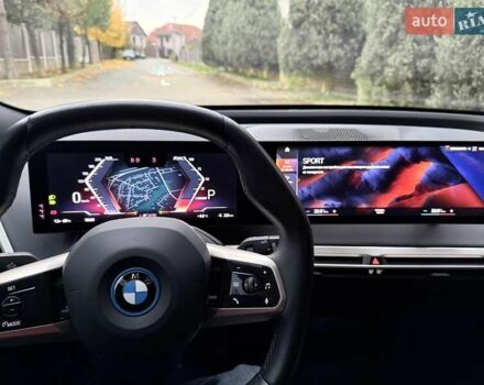 Чорний БМВ iX, об'ємом двигуна 0 л та пробігом 84 тис. км за 48500 $, фото 104 на Automoto.ua