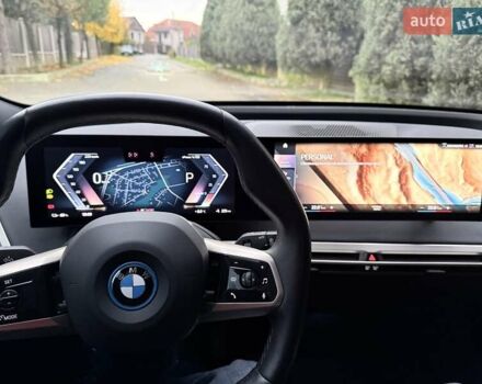 Чорний БМВ iX, об'ємом двигуна 0 л та пробігом 84 тис. км за 48500 $, фото 103 на Automoto.ua