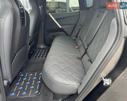 Черный БМВ iX, объемом двигателя 0 л и пробегом 45 тыс. км за 68700 $, фото 31 на Automoto.ua