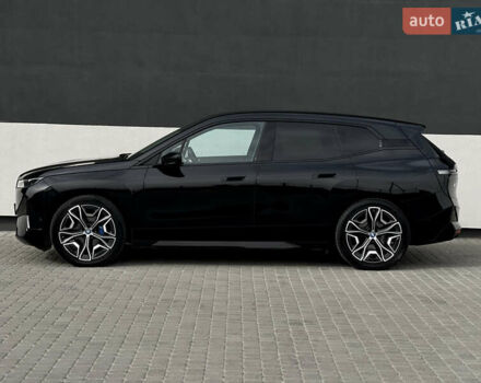 Черный БМВ iX, объемом двигателя 0 л и пробегом 27 тыс. км за 50000 $, фото 34 на Automoto.ua
