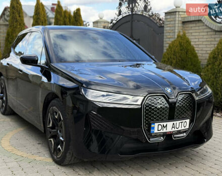 Черный БМВ iX, объемом двигателя 0 л и пробегом 57 тыс. км за 72000 $, фото 38 на Automoto.ua