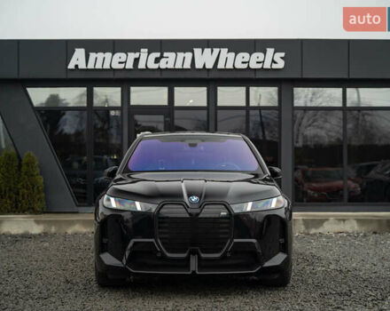 Черный БМВ iX, объемом двигателя 0 л и пробегом 40 тыс. км за 59900 $, фото 1 на Automoto.ua