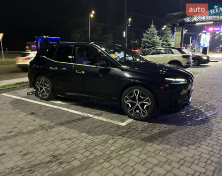 Черный БМВ iX, объемом двигателя 0 л и пробегом 165 тыс. км за 39000 $, фото 4 на Automoto.ua