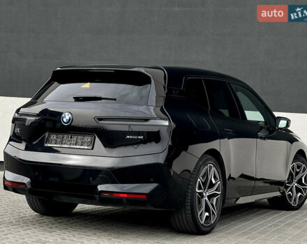 Черный БМВ iX, объемом двигателя 0 л и пробегом 27 тыс. км за 50000 $, фото 41 на Automoto.ua
