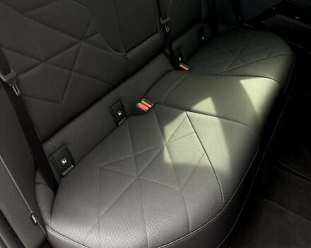 Черный БМВ iX, объемом двигателя 0 л и пробегом 27 тыс. км за 50000 $, фото 64 на Automoto.ua