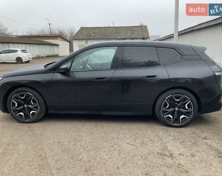 Чорний БМВ iX, об'ємом двигуна 0 л та пробігом 208 тис. км за 36499 $, фото 7 на Automoto.ua