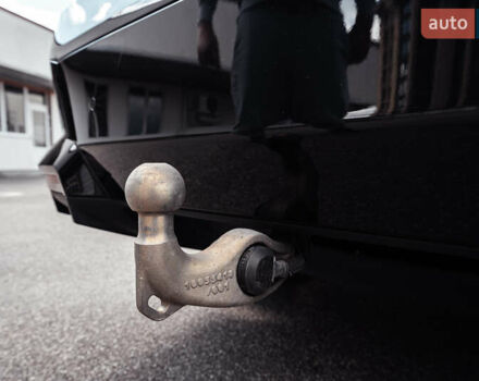 Черный БМВ iX, объемом двигателя 0 л и пробегом 67 тыс. км за 67000 $, фото 28 на Automoto.ua